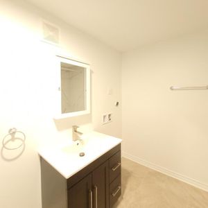 4 1/2 & 3 1/2 A louer - For rent - Laval 514-562-9034 - Photo 2
