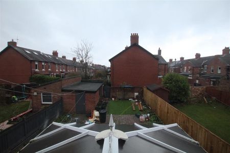 3 bedroom house to rent - Photo 3