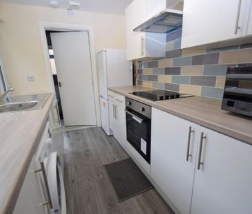 3 bedroom house share to rent - Photo 1