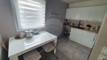 Maison 4 chambre(s) à louer - Montereau-Fault-Yonne - Photo 3