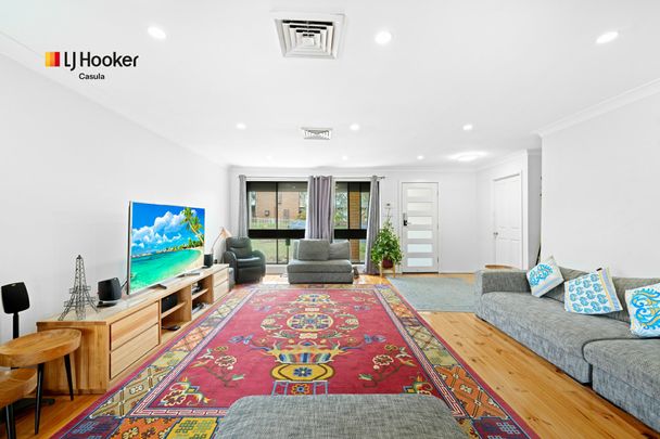 Spacious Family Home - Photo 1