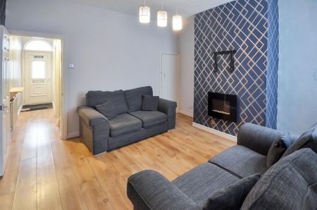 2 bedroom terraced house to rent - Photo 3