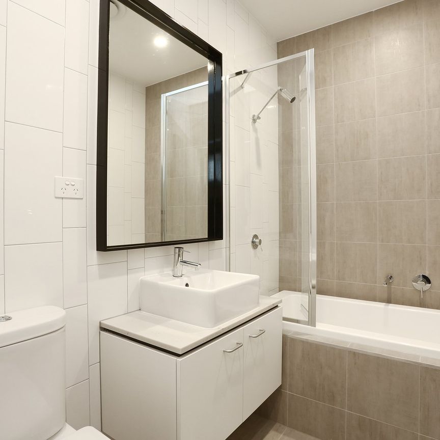 7/76-80 Clyde Street, Thornbury VIC 3071 - Photo 1