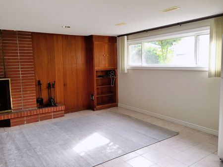 For Lease - 19 Deering Crescent, Toronto, Ontario - Photo 3