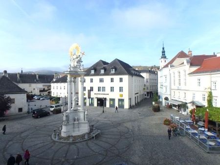 3-Zimmer Wohnung mit hofseitigem Balkon in Krems-Zentrum zu vermieten - Foto 3