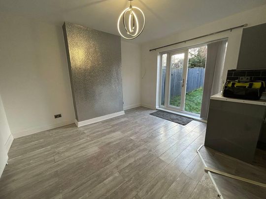 3 bed semi-detached house to rent in NE5 - Photo 1