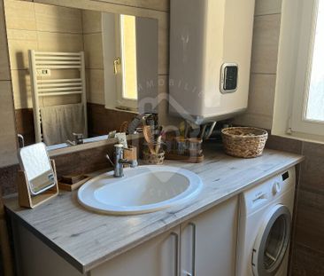 A LOUER Appartement Châteauneuf Du Pape 3 pièce(s) 50 m2 avec balcon, - Photo 3
