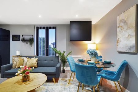 3 bedroom apartment to rent - Photo 4