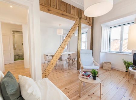 Travessa de Santos, Lisbon, Lisbon 1200-643 - Photo 2