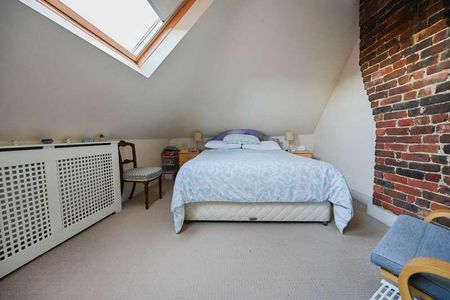 Church Hill, Midhurst, GU29 - Photo 4