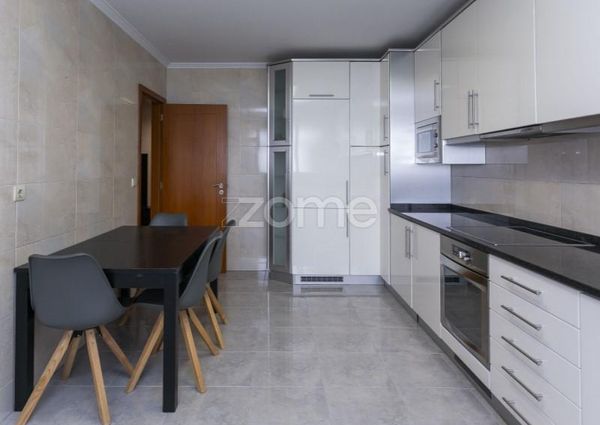 Apartamento T3 em Porto