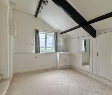 5 bedroom farm house to rent - Photo 3