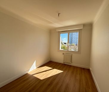 Location Appartement 4 pièces 64m² RENNES 35000 - Photo 1