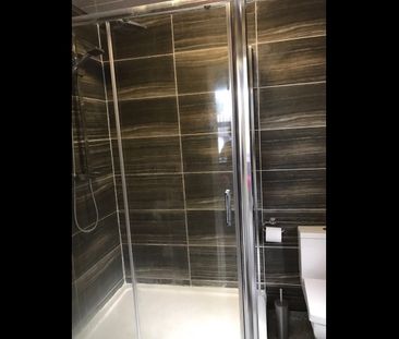 1 Bed Flat, Roundhay Road, LS8 - Photo 5