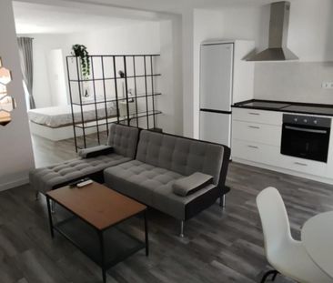 Apartamento de alquiler en Calle Ramírez Arcas, 36, Campanillas - Photo 3