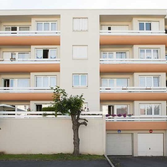 À SEDAN - Photo 1