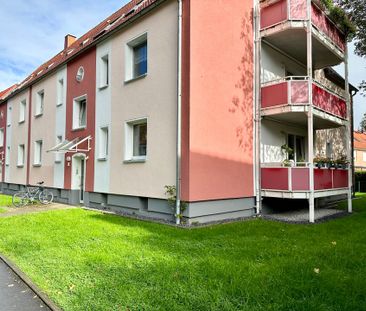 Hier lässt es sich aushalten: günstige 2-Zimmer-Wohnung - Foto 2