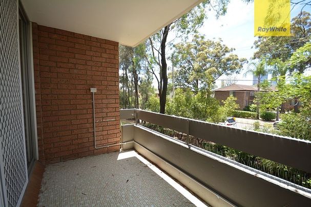 Charming 2-Bedroom Unit for Rent! - Photo 1