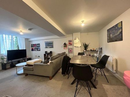 1 bedroom apartment to rent - Photo 2