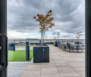 For Lease - 405 Dundas Street Unit# 104, Oakville, Ontario - Photo 2