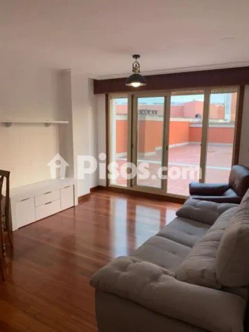 Apartamento en alquiler en Calle de la Virgen del Camino - Foto 3