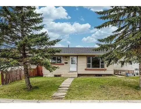 2Bdrm Basement in Falconridge $1200+40%utilities | 204 Faldale Close Northeast, Calgary - Photo 1