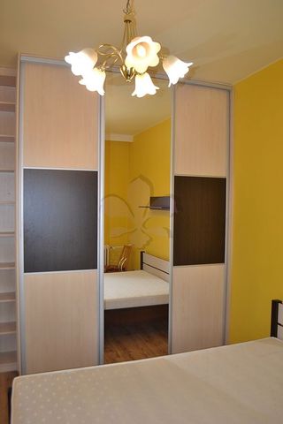Renewed flat for 3 on main street - Fotó 3