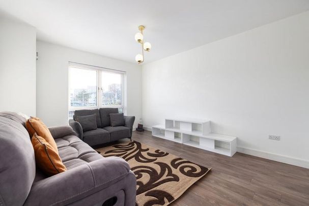 11 Edenbrook Grove Citywest Dublin 24 - Photo 1