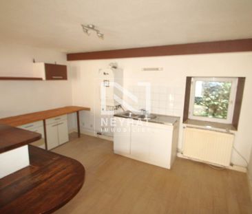 Location Appartement 2 pièces 46m² CHAGNY 71150 - Photo 4