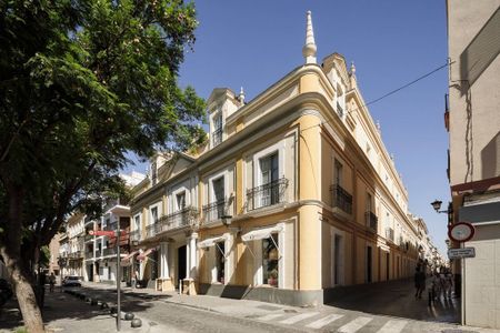 Luxury Flat for rent in Seville, Spain - Photo 2