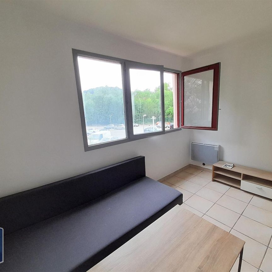 Location Appartement 1 pièce 16m² AIX EN PROVENCE 90ème - Photo 1