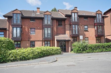 Midhope Road, Woking - Photo 3