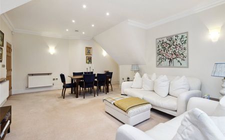 Belvedere House, Churchfields Avenue, Weybridge, Surrey, KT13 - Photo 2