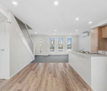 957 Morris Road, Truganina VIC, Belconnen - Photo 1