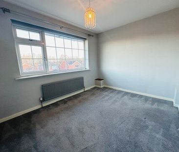 Fieldway Close - Photo 6