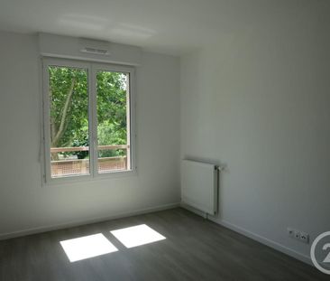 Location Appartement 2 pièces 43m² BRIE COMTE ROBERT 77170 - Photo 3