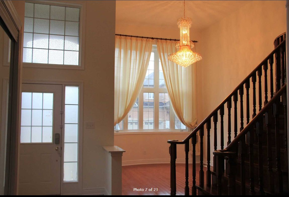 For Lease - 8 Mimosa Street, Markham, Ontario - Photo 1