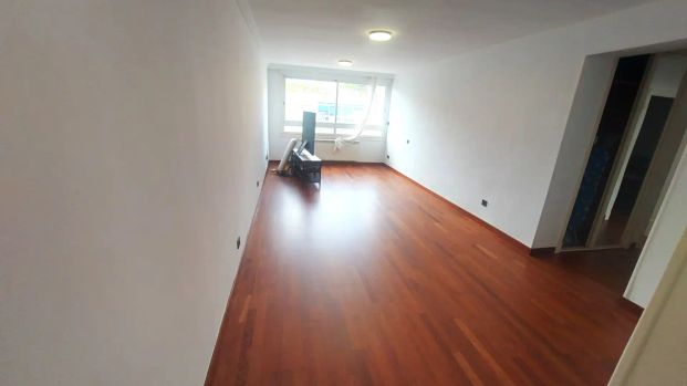 Piso de alquiler en Rúa de García Barbón, 106, Centro - Areal - Photo 1