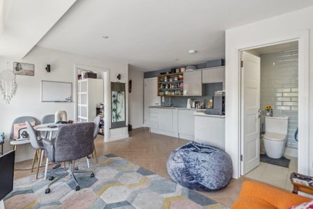 1 bedroom apartment to rent - Photo 4