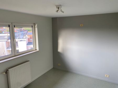 Instapklaar 2-slpk APPARTEMENT + GARAGE - Photo 2