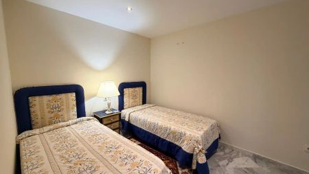 Piso de alquiler en Puerto Banús - Photo 4