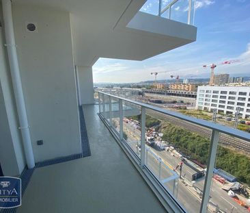 Location Appartement 2 pièces 51m² NICE 06200 - Photo 4