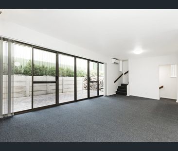 9/5 Clark Street, Crawley, WA 6009 - Photo 6