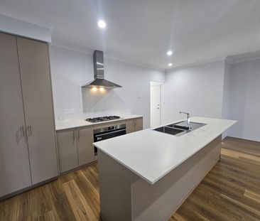 Stunning New Home - Photo 6