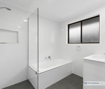 Waterfront Duplex Living - Photo 3