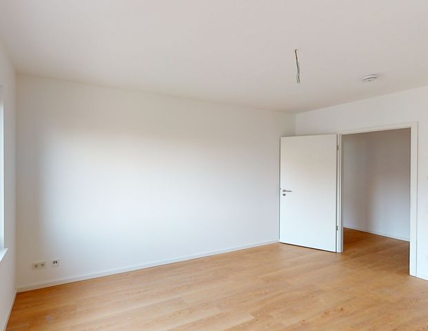 4-Zimmer-Wohnung mit moderner Einbauküche und Balkon - Foto 1