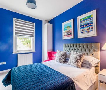 3 bedroom semi-detached house to rent - Photo 3