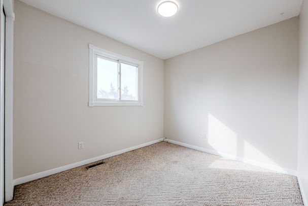 For Lease - 586 Creekview Circle, Pickering, Ontario - Photo 1