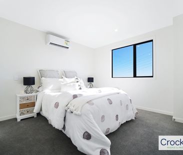 2 bed & 2 lounge - Photo 2