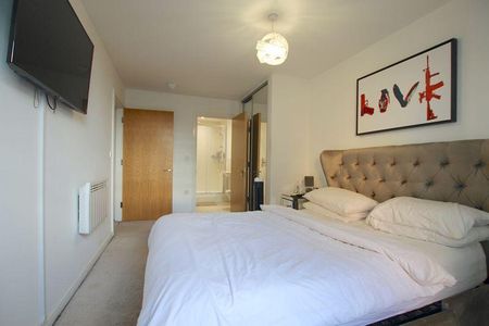 2 bedroom apartment to rent - Photo 5